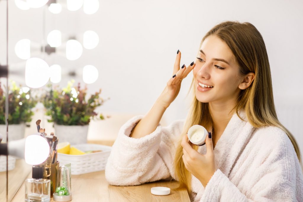 Dlaczego warto używać na co dzień kosmetyków z SPF?