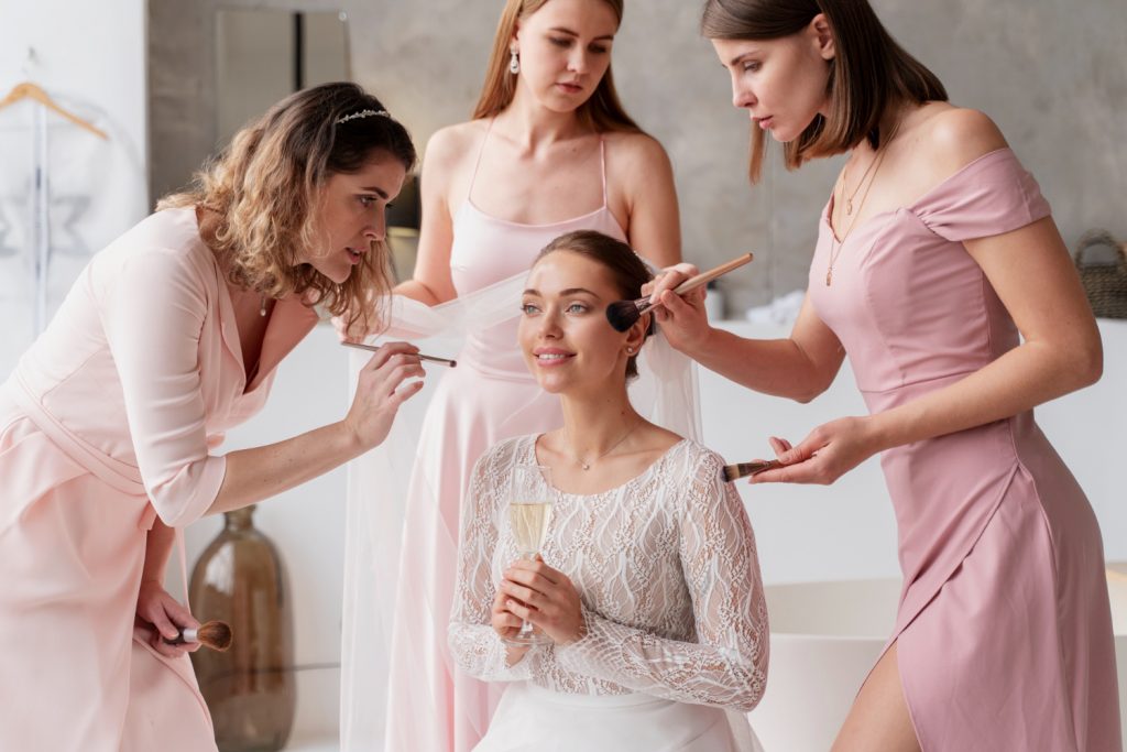 Jaki makijaż na wesele i inne uroczystości? Co jest trendy?