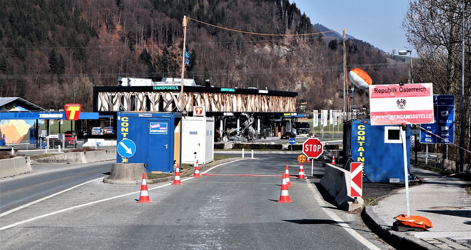 Wzmożone kontrole policyjne na czesko – słowackim pograniczu. Powodem wzrost migracji