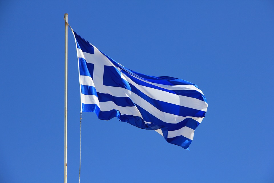 Nadzy imigranci znalezieni na greckiej plaży. Grecja oskarża Turcję
