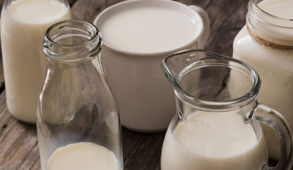 DMK Deutsches Milchkontor planuje przejęcie polskiej spółki mleczarskiej Mlekoma Dairy