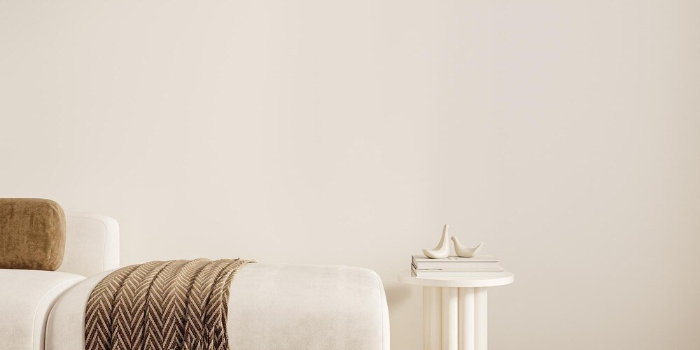 Kolor ecru w aranżacji wnętrz: jak go wykorzystać i z czym łączyć?